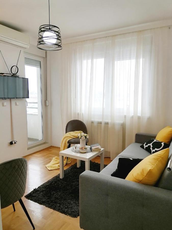 Apartman Mia Сремска-Митровица Экстерьер фото